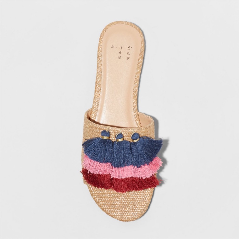 Target Ayana Raffia Tassel Slide Sandal Size 9
